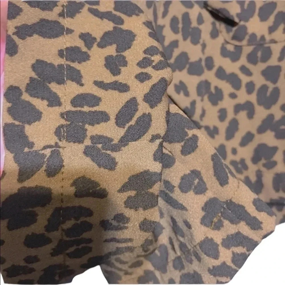 A New Day Tie Waist Animal Print Pocket Shorts 
Size Large - Picture 5 of 9